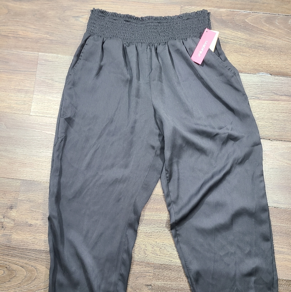 Xhailaration Sliky Women's Black Pants Med